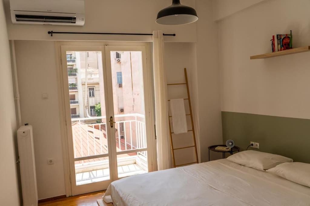 Saffron Apartment In Central Афіни Екстер'єр фото