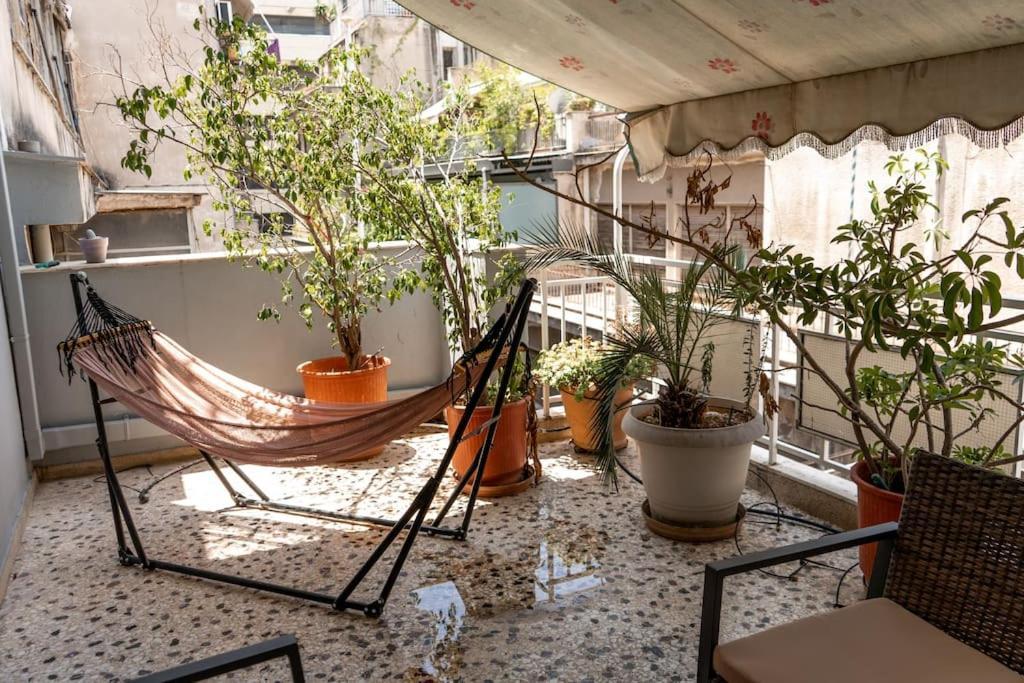 Saffron Apartment In Central Афіни Екстер'єр фото