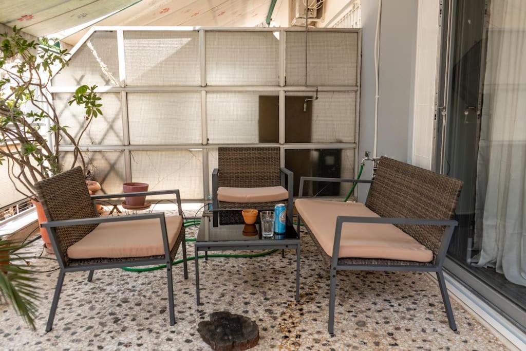 Saffron Apartment In Central Афіни Екстер'єр фото