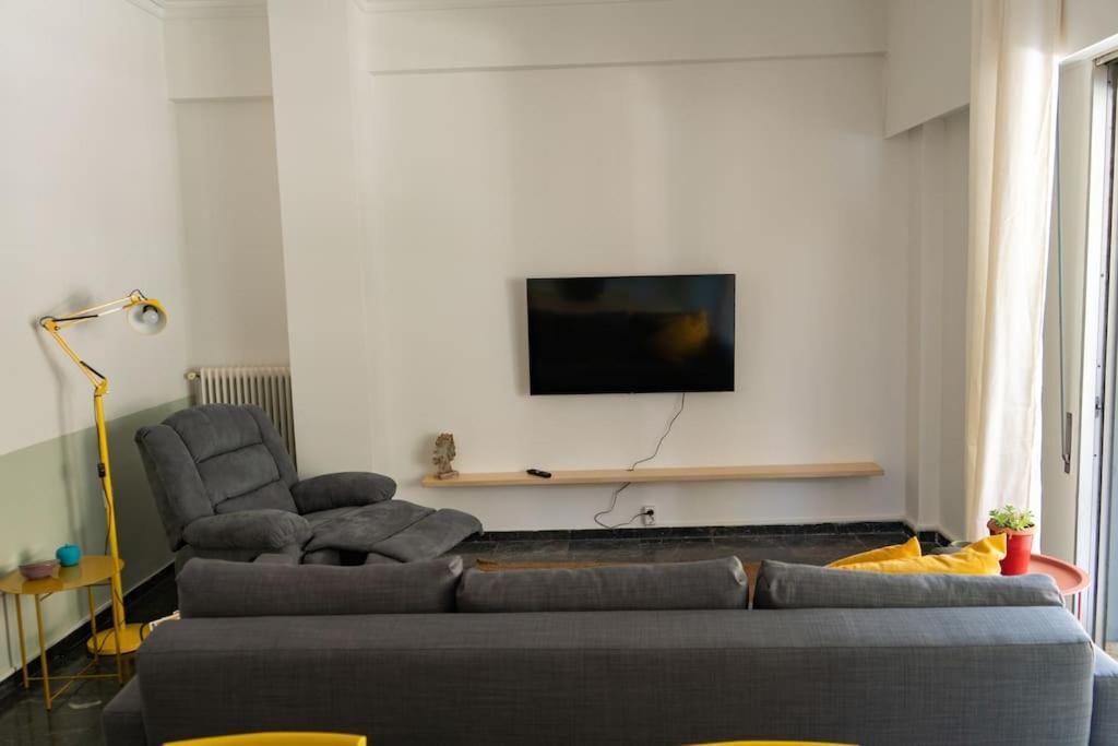 Saffron Apartment In Central Афіни Екстер'єр фото