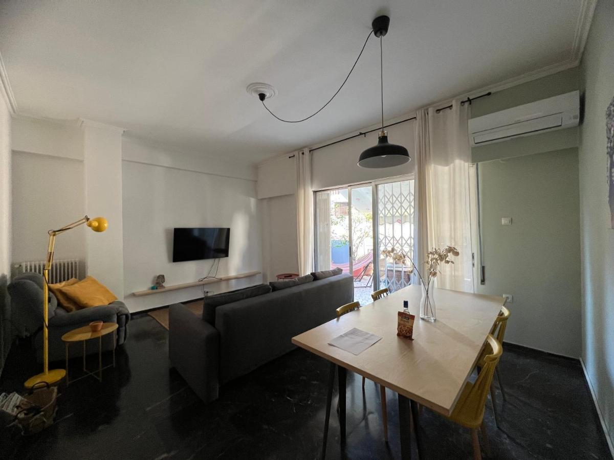 Saffron Apartment In Central Афіни Екстер'єр фото